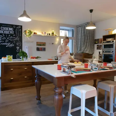 公寓 Mamma Ciccia - Casa Laura Elegant & Spacious 曼代洛-德尔拉里奥