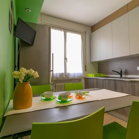 Mamma Ciccia - Casa Laura Elegant & Spacious Mandello del Lario