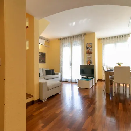 Mamma Ciccia - Casa Laura Elegant & Spacious *