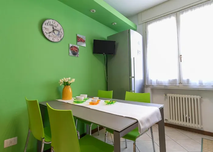 Mamma Ciccia - Casa Laura Elegant & Spacious Apartamento Mandello del Lario