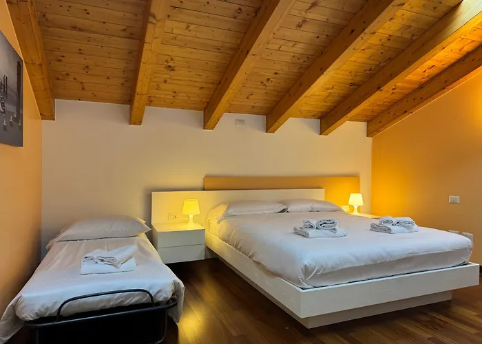 Mamma Ciccia - Casa Laura Elegant & Spacious Mandello del Lario