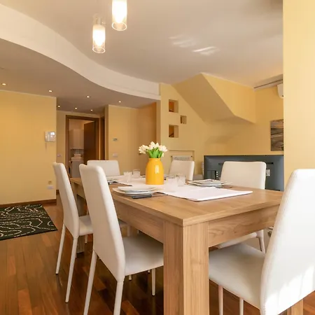 Appartement Mamma Ciccia - Casa Laura Elegant & Spacious Mandello del Lario